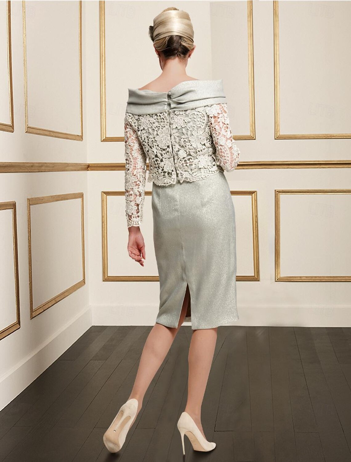 Buyishang Two Piece Sheath 3 Piece Mother of the Bride Dress Elegant Jewel Neck Knee Length Satin Lace 3/4 Length Sleeve Short Jacket Dresses with Lace